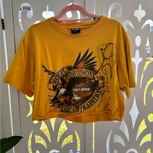 Harley-Davidson Yellow Short Sleeve Tee with Graphic Design